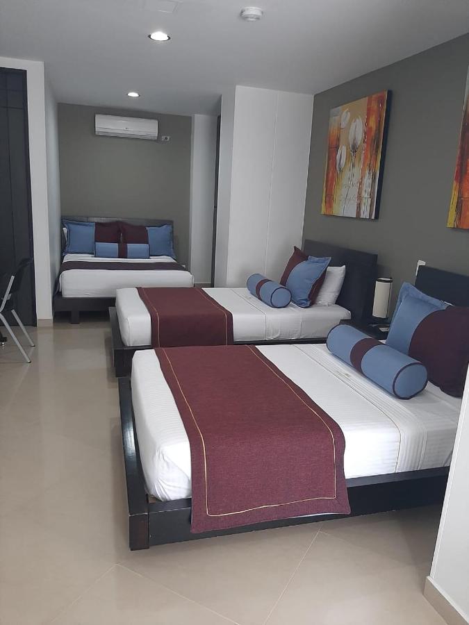 Hotel Medellin Gold Екстер'єр фото