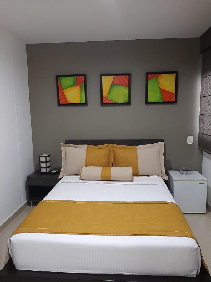 Hotel Medellin Gold Екстер'єр фото