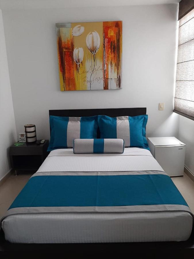 Hotel Medellin Gold Екстер'єр фото