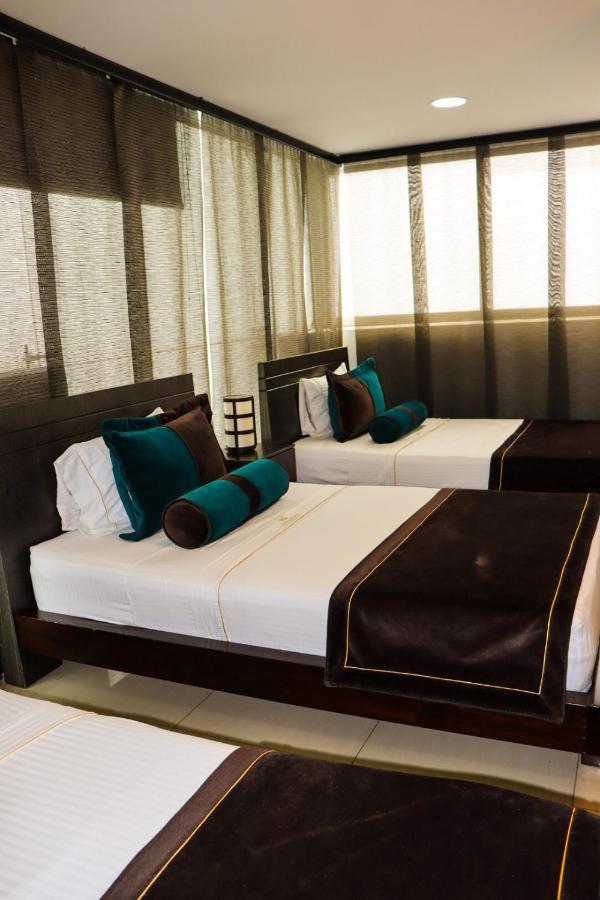 Hotel Medellin Gold Екстер'єр фото