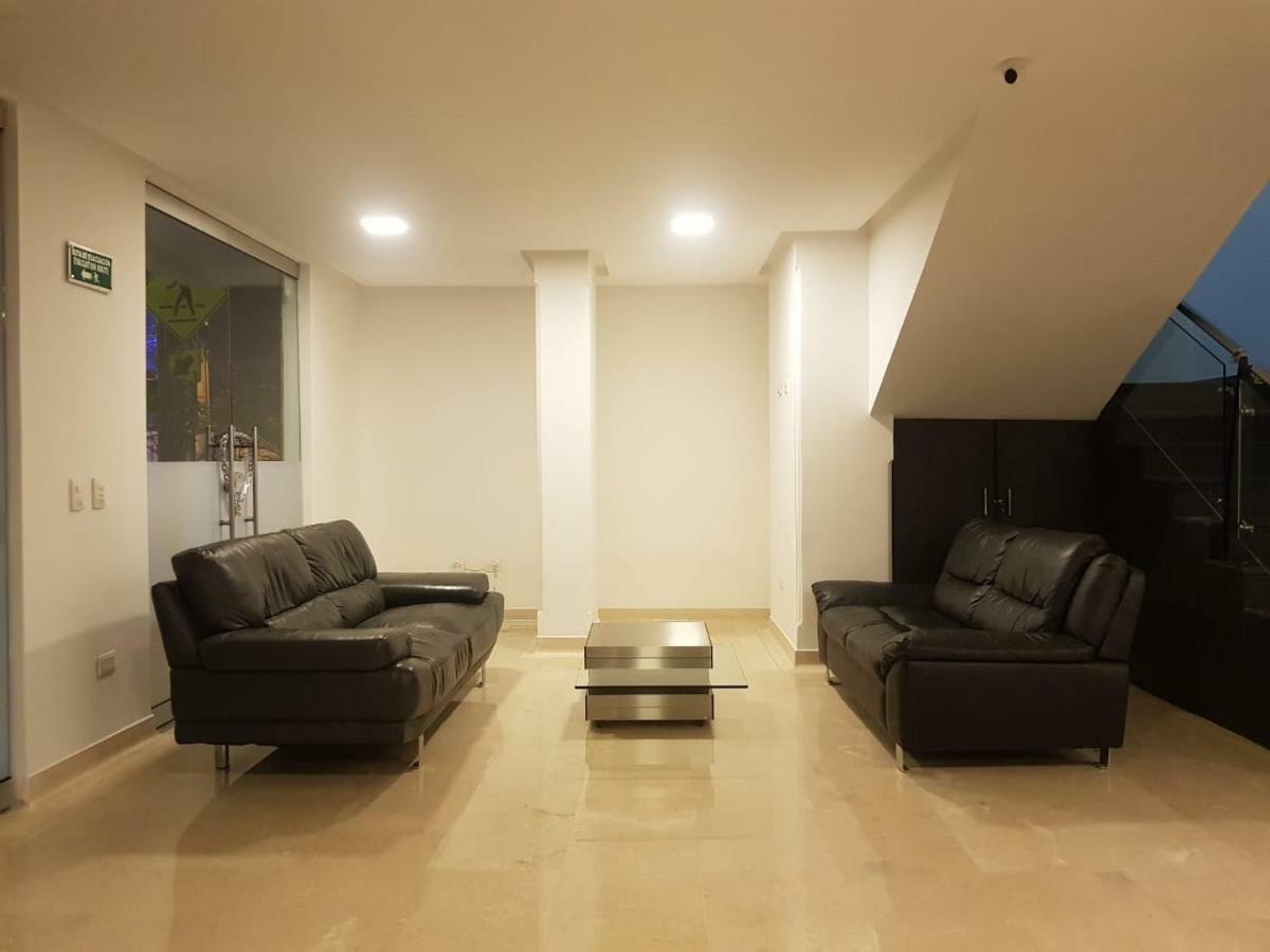 Hotel Medellin Gold Екстер'єр фото